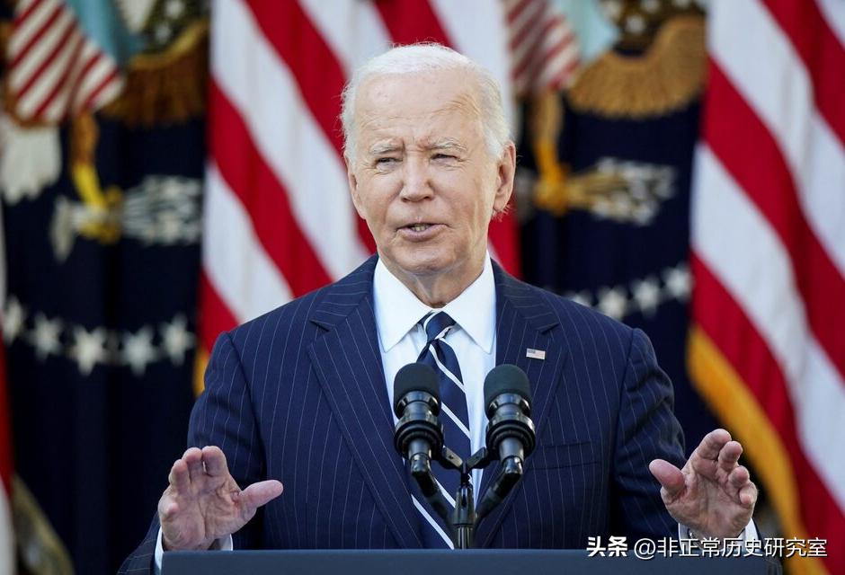 拜登之于美国，就好比李鸿章之于清朝，都是帝国的裱糊匠。

相比于奥巴马上任之初，