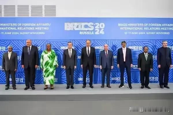 金砖国家外长会议在俄罗斯举行，但印度和巴西却未能参加。

就在6月10日那天，俄