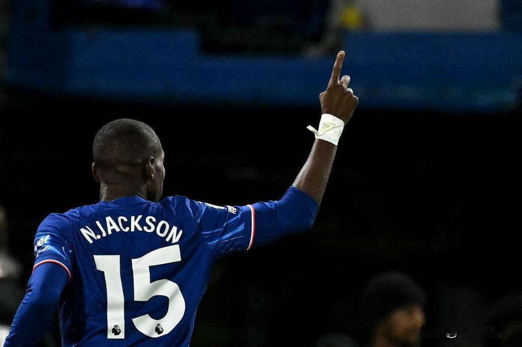 全场战报 | 切尔西 2-1 布伦特福德

第11分钟，杰克逊禁区内凌空抽射，门