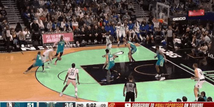 东契奇又现“神助攻”！东契奇这个传球可能要看10次才知道他是怎么传出去的，哈达迪