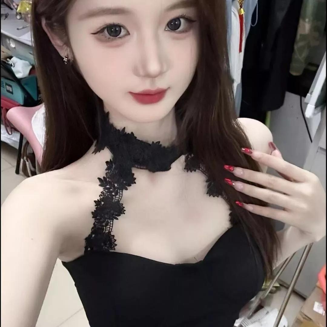 精致妆容+黑色蕾丝颈圈，展现你的迷人魅力！💄✨蓝色蕾丝发圈 气质颈饰 魅惑颈圈