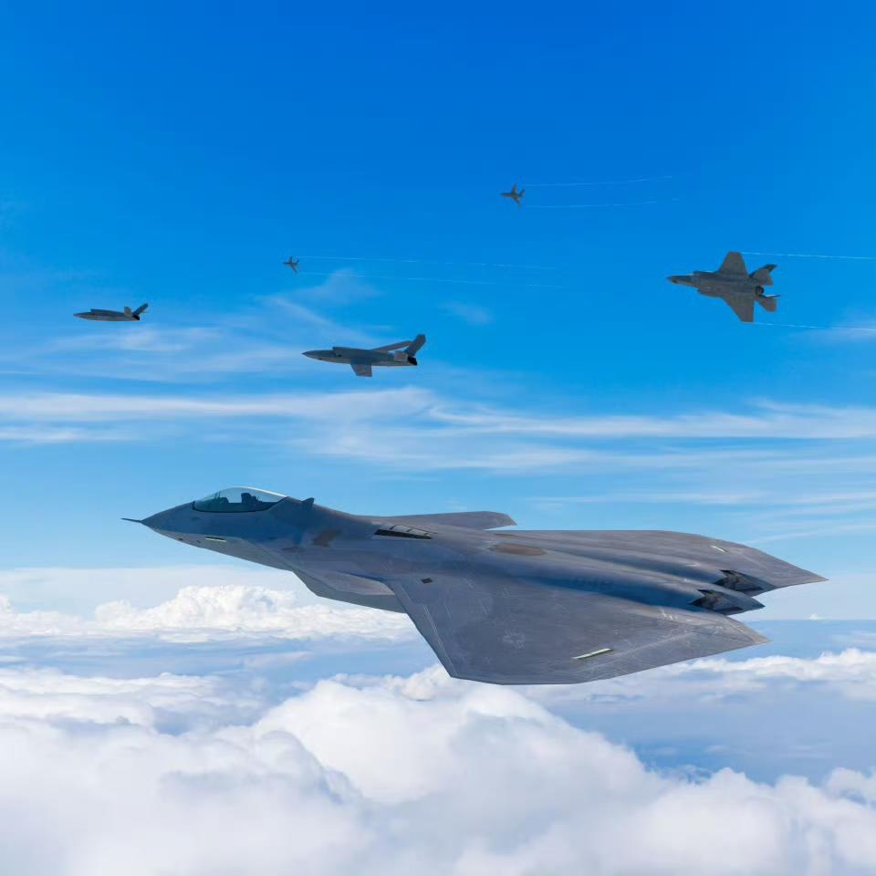 中国高高兴兴过春节，美国也要搞点大动静。千呼万唤始出来，美国终于公布F-47全身