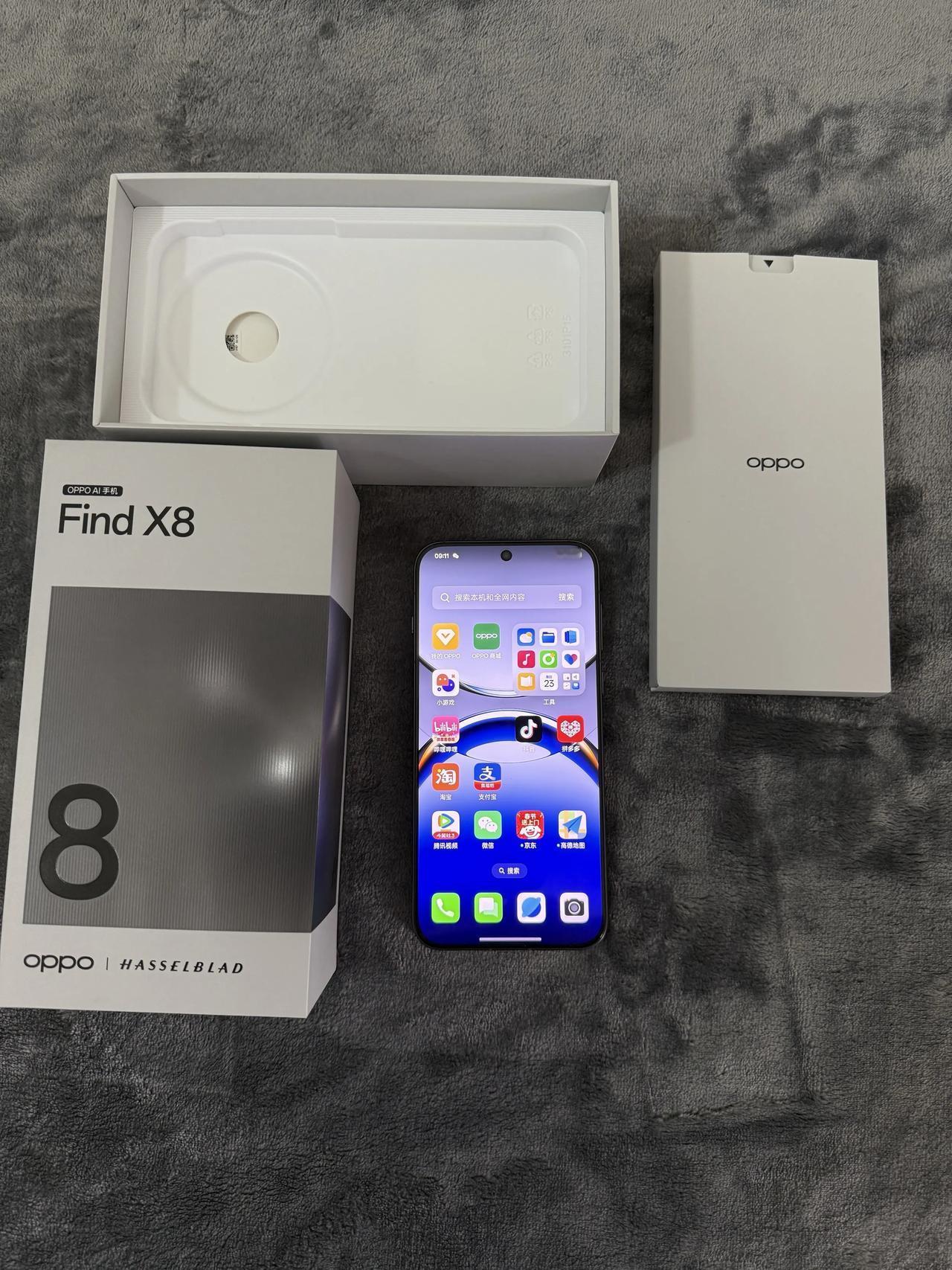 OPPO 一改Find X7的商务感 拥抱了年轻化，这一点并没有什么问题，各种东