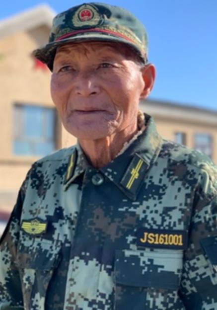 1964年，边防战士魏德友，回山东老家相亲，因为长相英俊，上门相亲的女孩排成长队