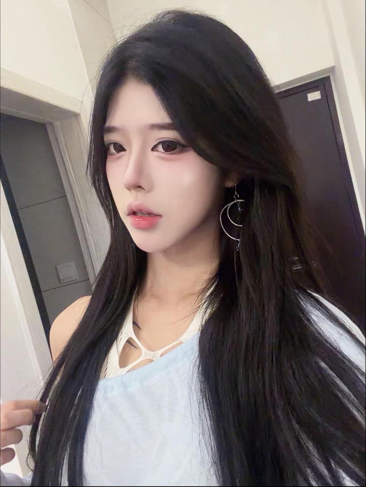 嗯。。