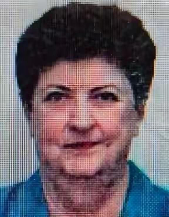 离谱！56岁失业男护士假扮已经去世的亲妈3年，狂领每年高达43万的养老金。
 