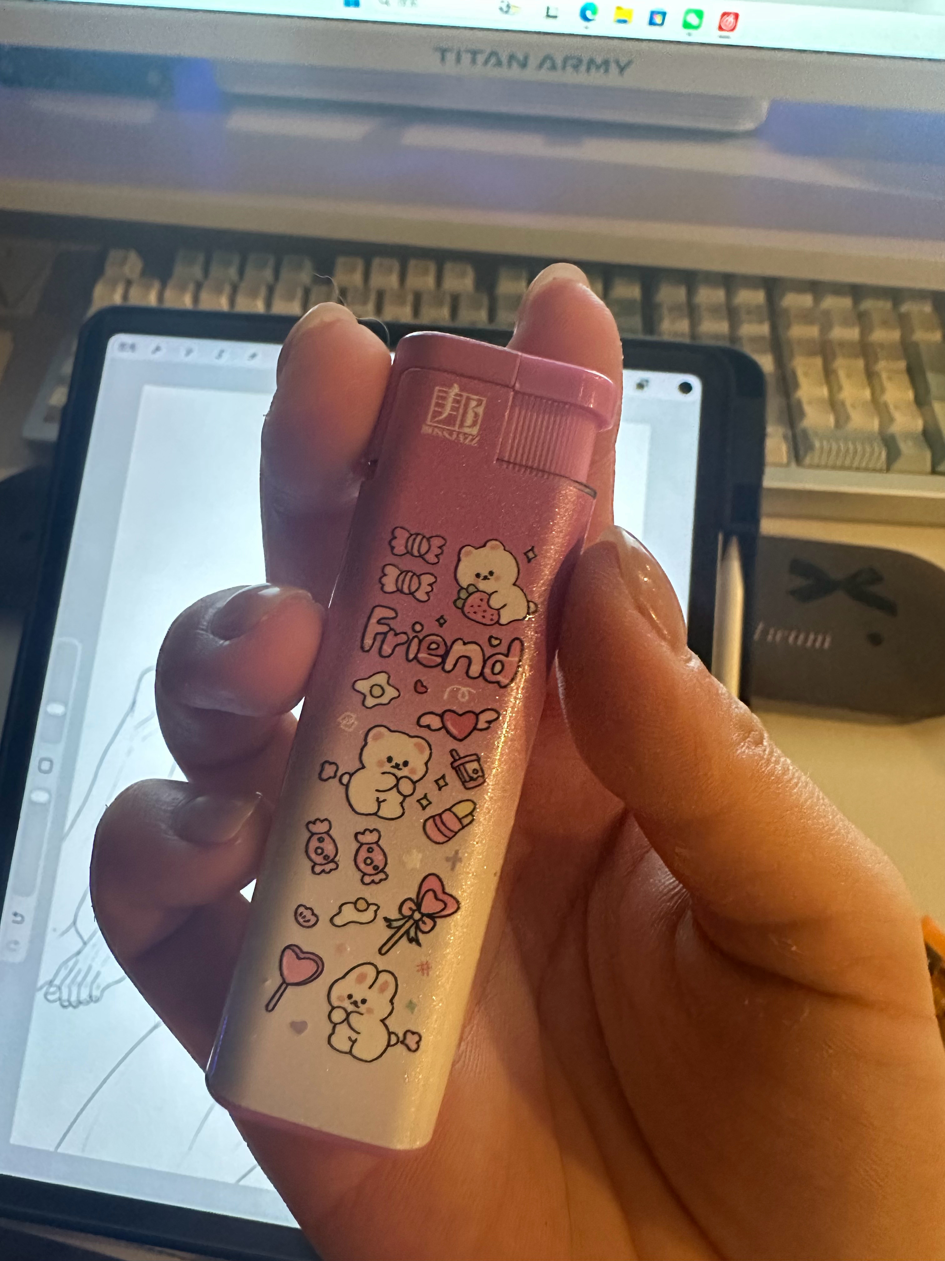 该用户分享了一个特别可爱的打火机 ₍ᐢ⸝⸝› ̫‹⸝⸝ᐢ₎ 