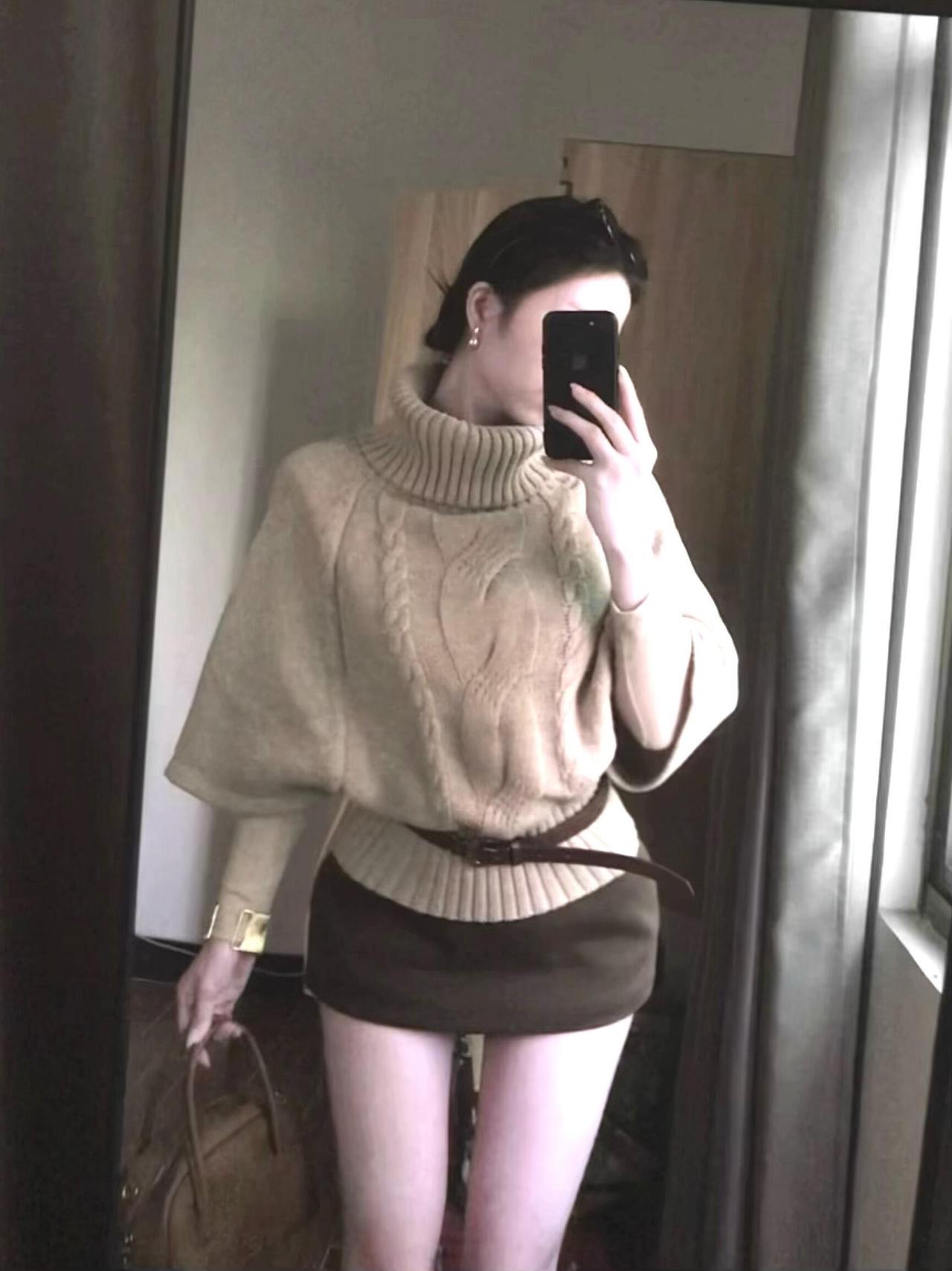 高领针织衫尊的很日常慵懒美女感唉～