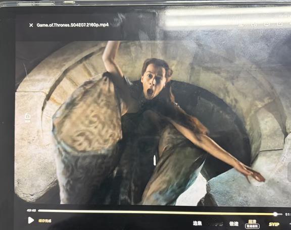 奈德·史塔克的头颅滚落时，被斩首的不是一个角色，而是你从小被灌输的“好人有好报”