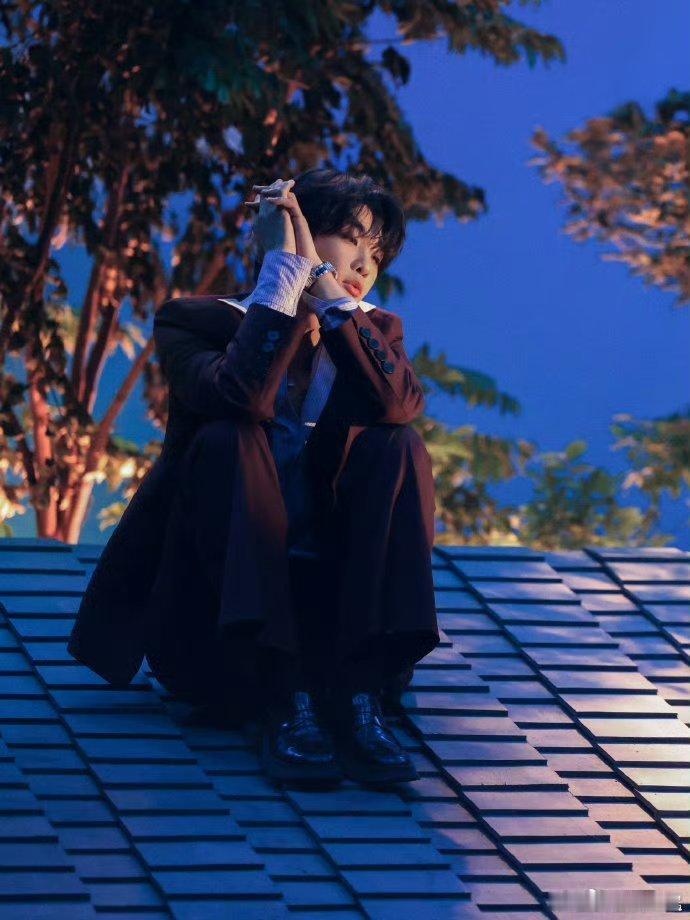 王赫野24个比利编曲太炸了看在编曲的份上放过王赫野跳舞了一开场编曲直接引爆全场，