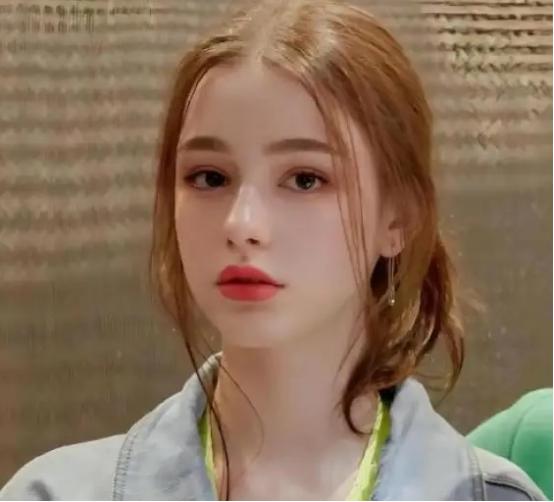 乌克兰还有一个大问题很多人都没注意到，那就是乌克兰的女人将来该怎么办？战争把男人