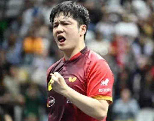 樊振东德甲复仇成功！3-0横扫赢他的法国怪球手，这口气憋了一年