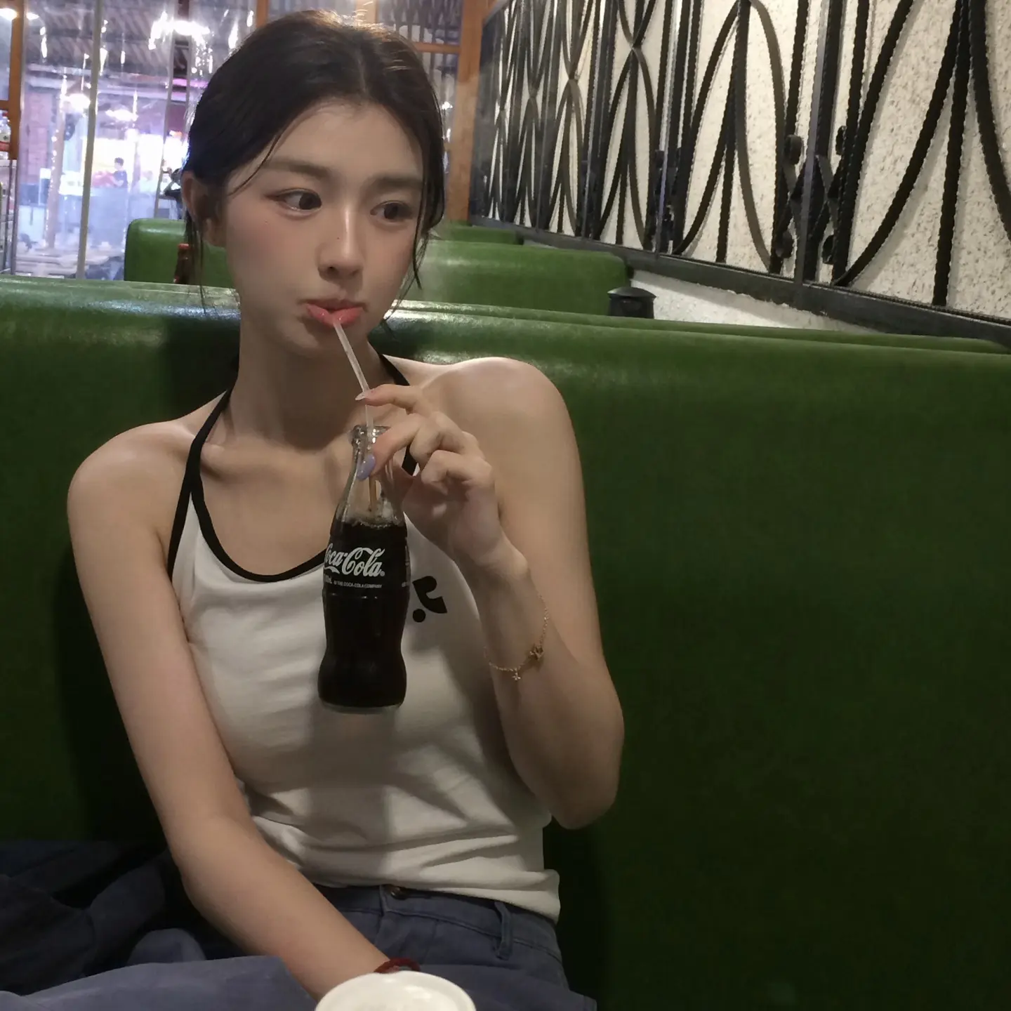 欧尼就这样轻松出片了。