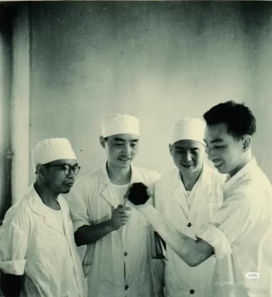 1964年，一位宁波工人的左前臂被机器吞噬，宁波市第二医院外科专家们成功为其保住