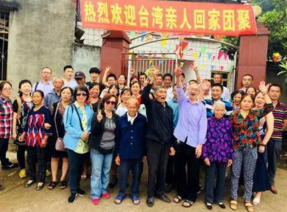 1987年，台湾老兵唐志平携太太回到山东老家，却把弟弟吓了一大跳，不敢相信自己的