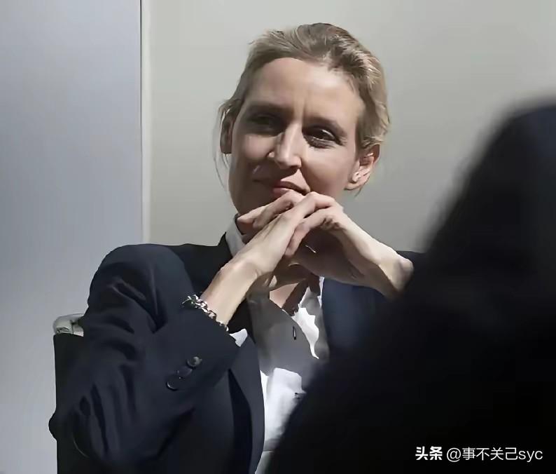 德国选择党虽然在民调中遥遥领先，
表现强劲，在萨克森-安哈尔特州的民调支持率达到