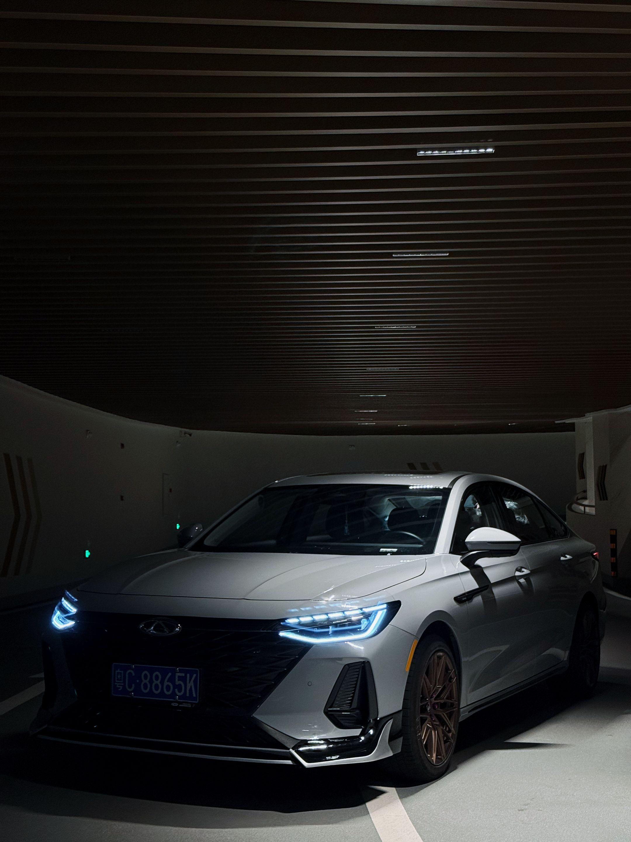 如果你在十八岁就拥有艾瑞泽8和心爱的那个她 那该有多幸福啊