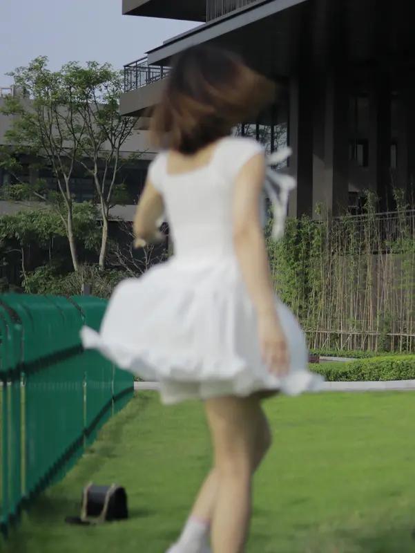 你开始静下心来看书复习了吗? 人活一辈子，什么最重要 白裙和粉裙哪个好看? 中国