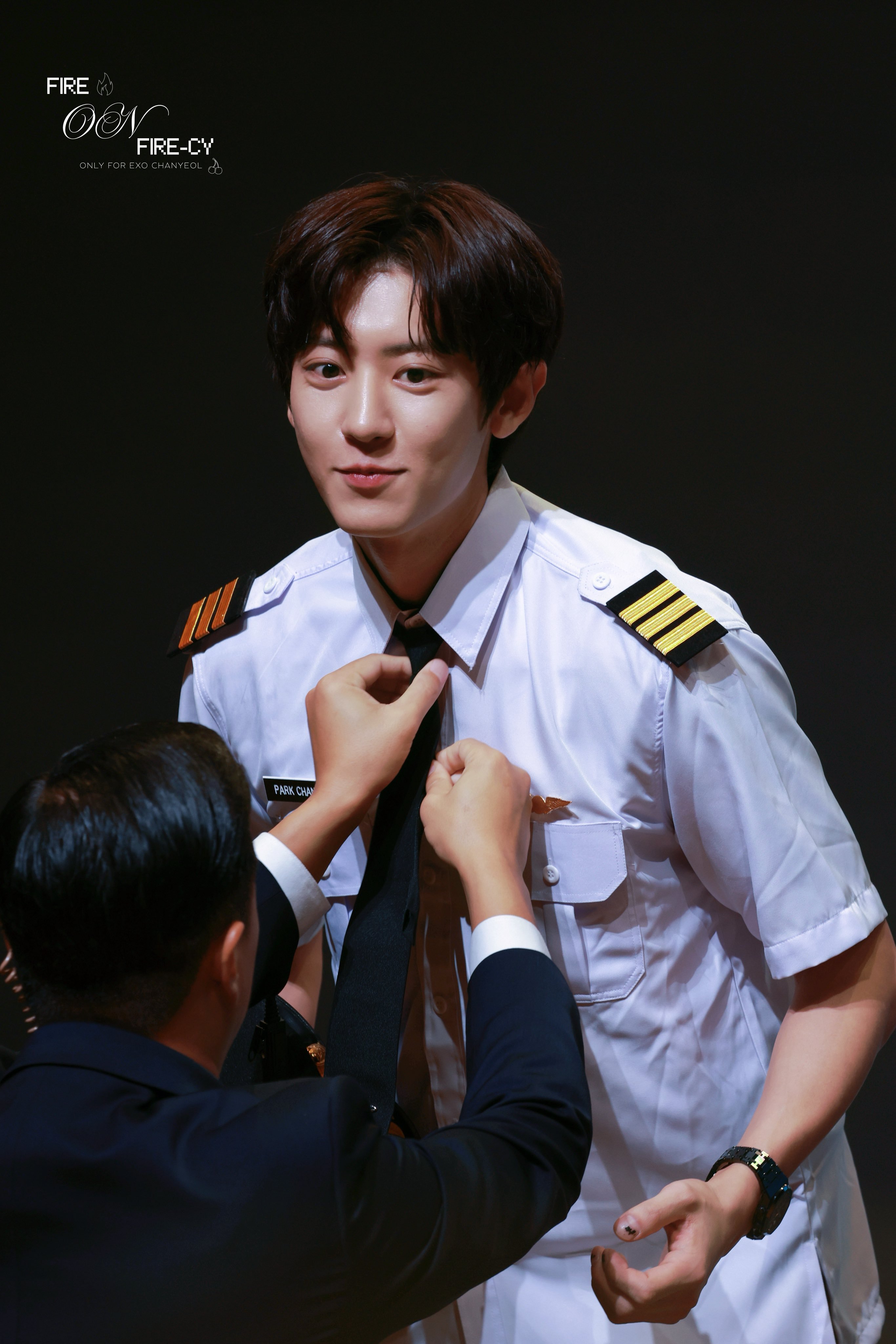 朴灿烈[超话] 250902 Apple Music签售会 ©fireonfir