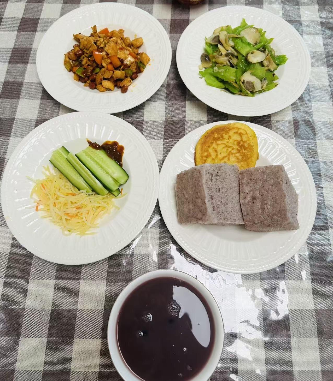可以分享一下今天的早餐吗家常便当，健康美味，营养均衡！🥗🍛🥗