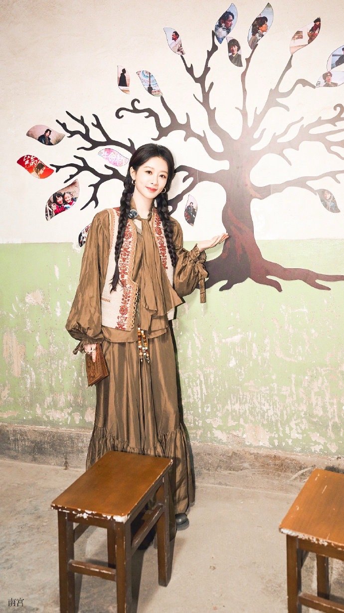 杨紫玉兰花开君再来 💜杨紫董竹君 你的笑温暖我的心，你的快乐是我心愿，你的幸福