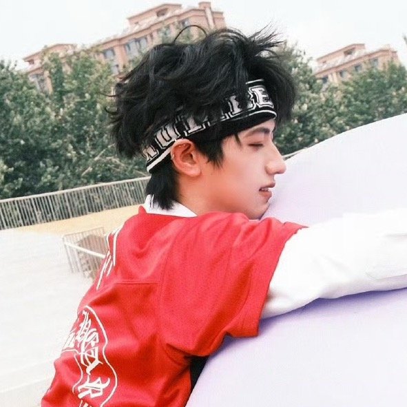 咋那么萌🍅 