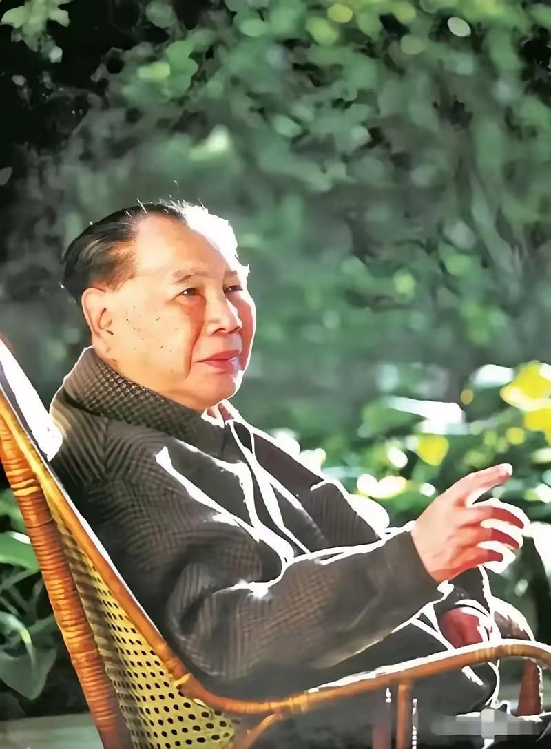 1939年，八路军营长缴获一件日军大衣，觉得材质不错，便送给杨成武，谁料，杨成武