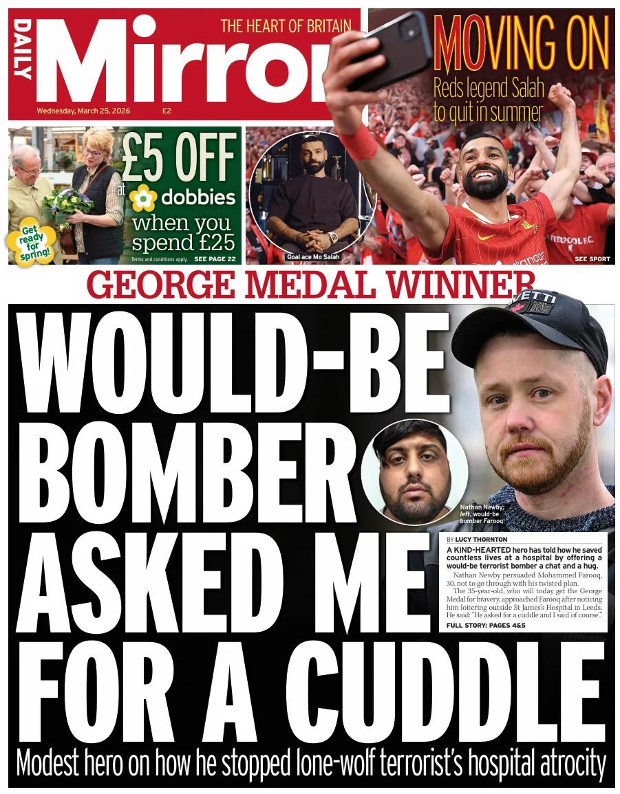 据《每日镜报》报道，一名未遂炸弹袭击者被附近的一名英国英雄拥抱式阻止，后者劝他不