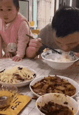 娃:为了能让你吃上一口菜，我操碎了心[马思纯的微笑]