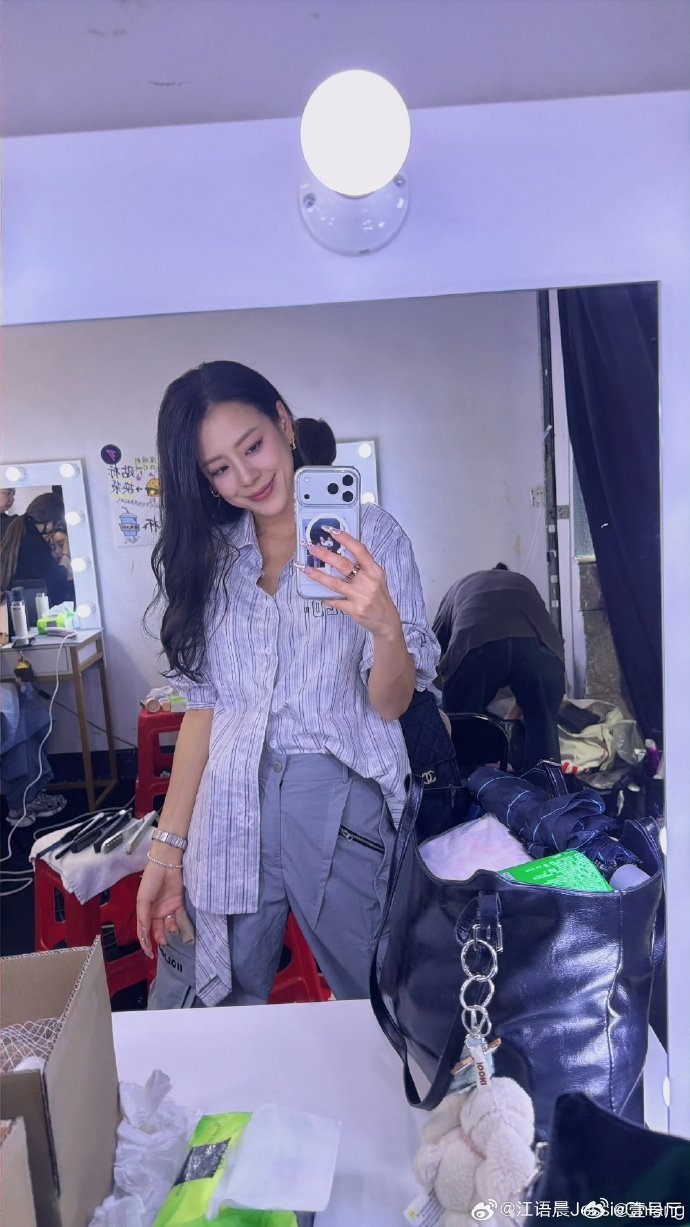 孙怡组全员cos负鼠快来支持怡队少年组，别让美少女笑容消失乘风2026