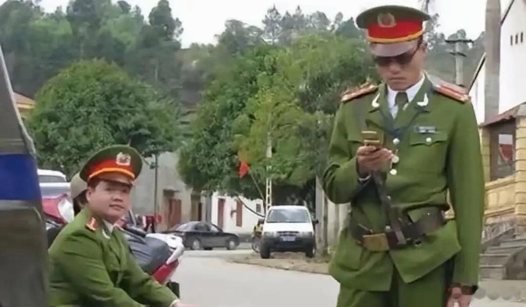 越南对中国的态度一直很微妙，对曾经殖民、交战的国家反而情绪不重，唯独对中国有着复