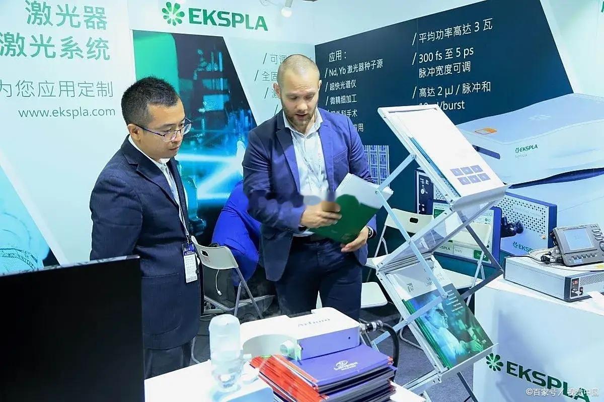 Meta斥资35亿入股依视路，智能眼镜布局加速据外媒7月8日消息，Meta斥资约