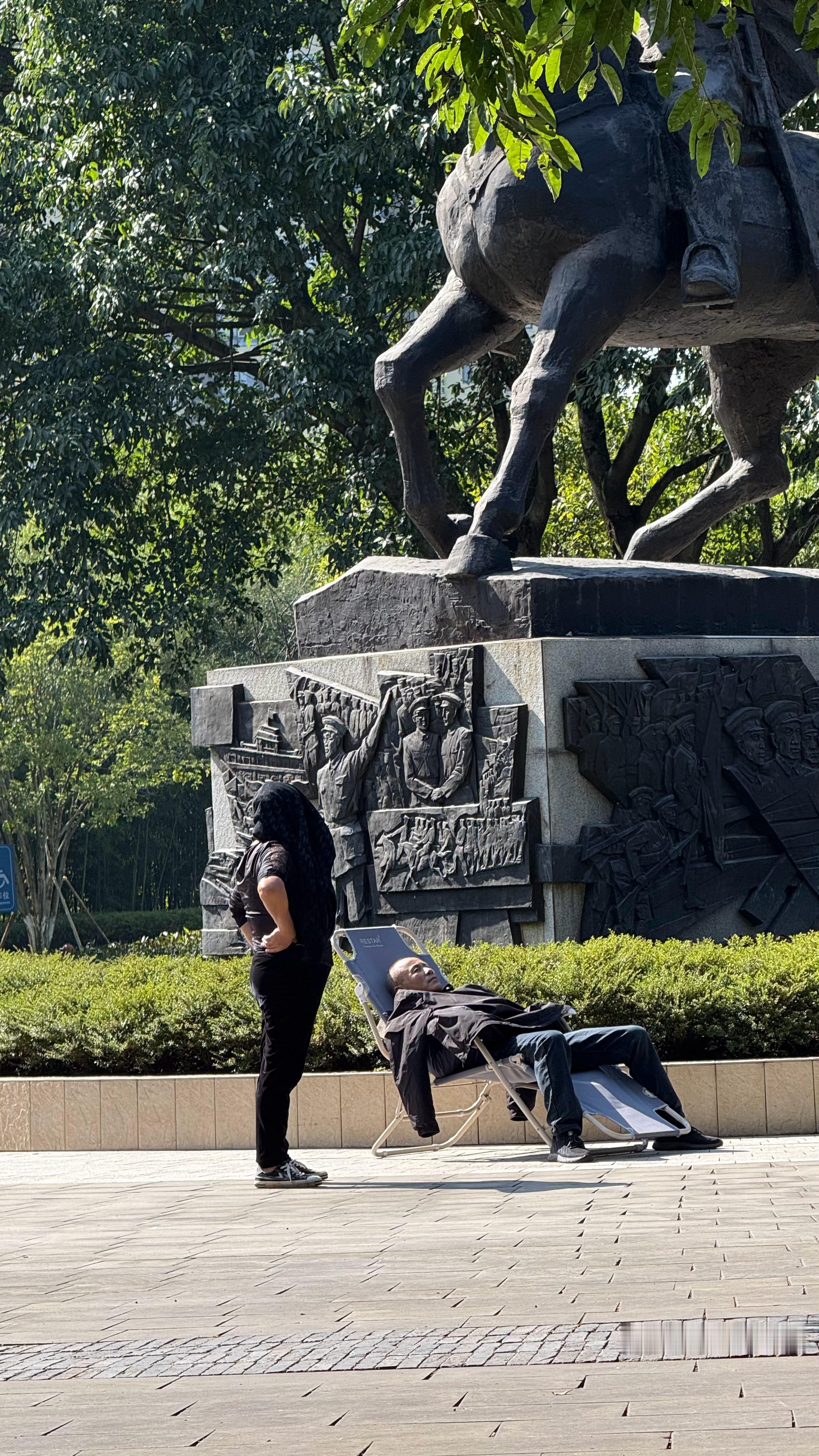 这是重庆人民的松弛感[doge] ​​​