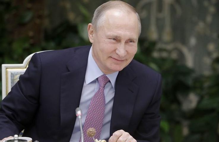 普京要给以色列递战书了吗？俄罗斯动真格了，扣押40名以色列人，放话：伊朗的敌人就