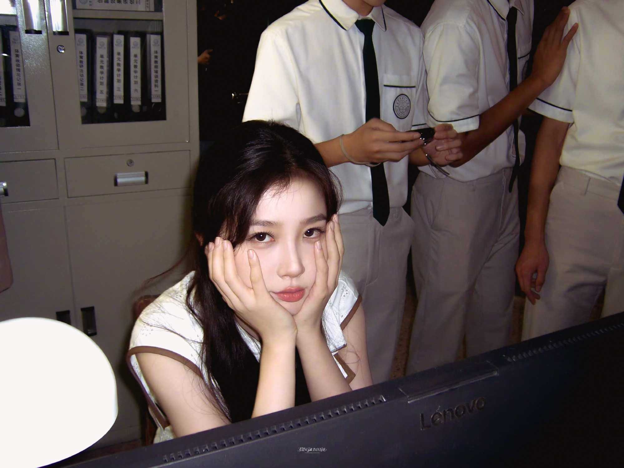 上班坏TT 