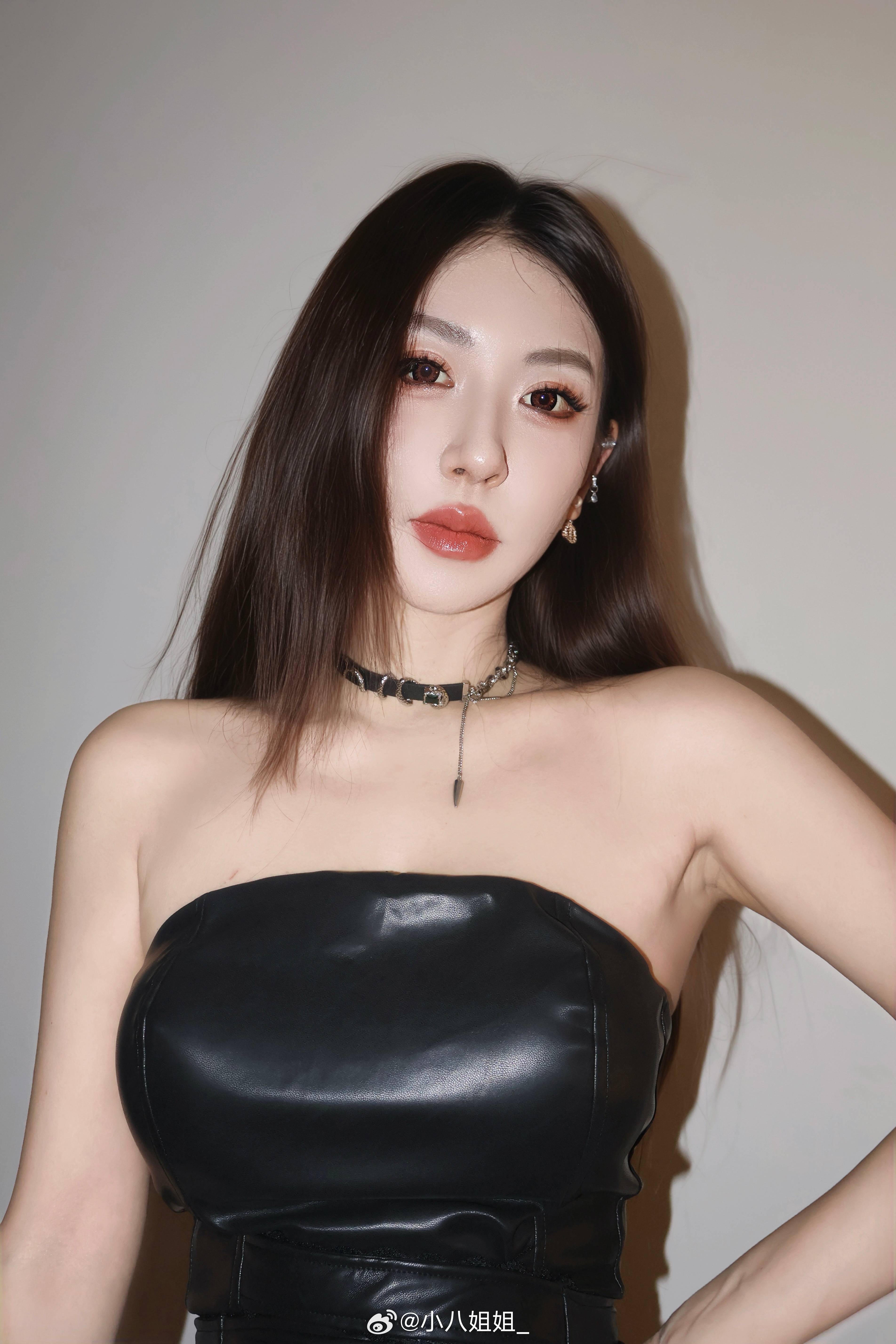 有没有一种是个美女的感觉？  ​​​