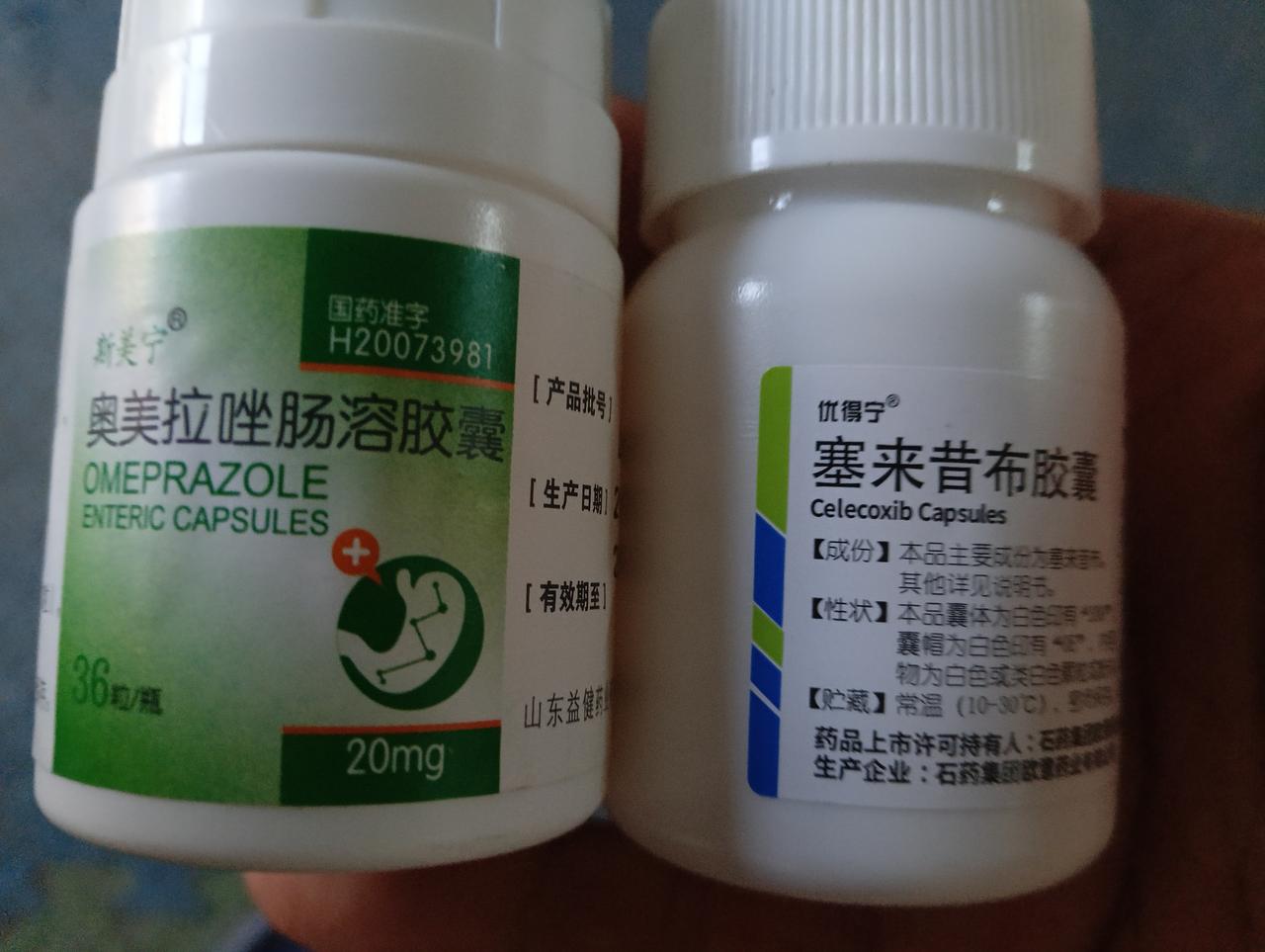 胃犯酸烧心服什么药，大家知道吗？久病成医，这几年的胃犯酸让我总结出经验来了。我只