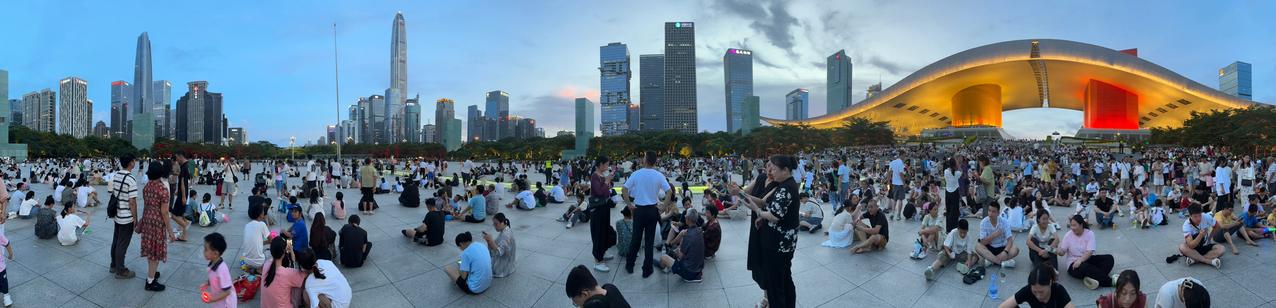 国际赛场主要依赖球员的个人能力，就像杜兰特、安东尼、詹姆斯等，都有很好的发挥。没