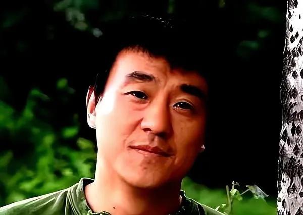 从不会被名利，所打动的十位明星，你喜欢哪一位
第一位:吴越没在综艺上代言
第二位