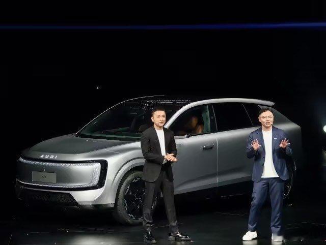 尼格买提登场就是不一样，我的嘴替这一块哈哈哈哈哈哈哈！新公路之王奥迪E7X预售奥