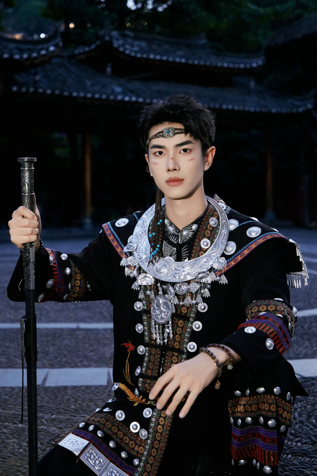 苗寨男孩｜一袭青衫绘风华💫