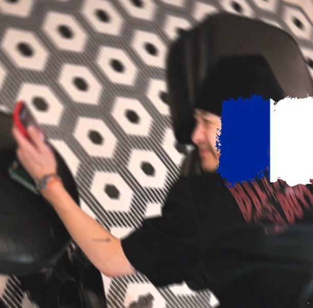 肉包一样 好可爱😂嘉嘉回上海咯又要开始羡慕上海银了