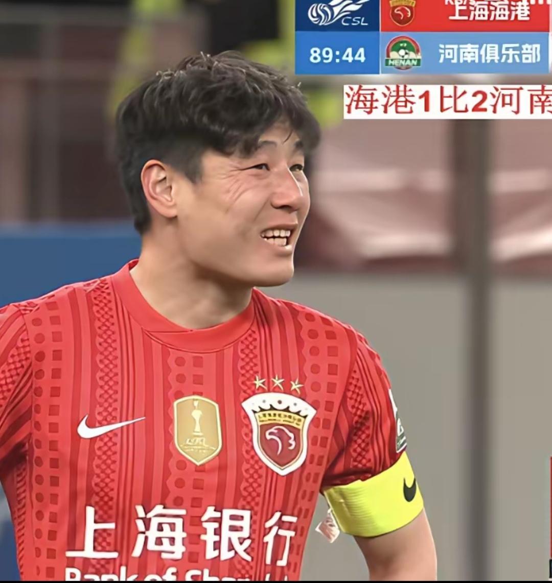 岁月是把杀猪刀，武磊是真的老了，35岁的武磊两次膝盖手术后，爆发力、绝对速度和对