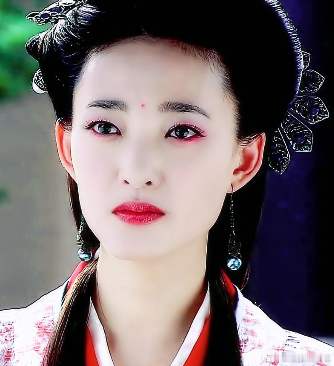 王丽坤[超话]  美人心计 王丽坤 聂慎儿&王娡 第三组服饰 ​​​