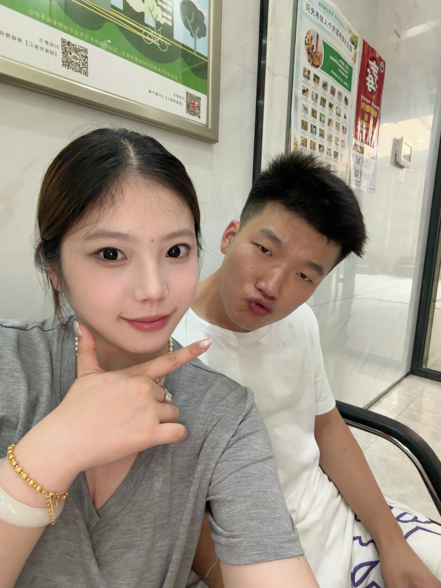 男的是不是不能好好合照 