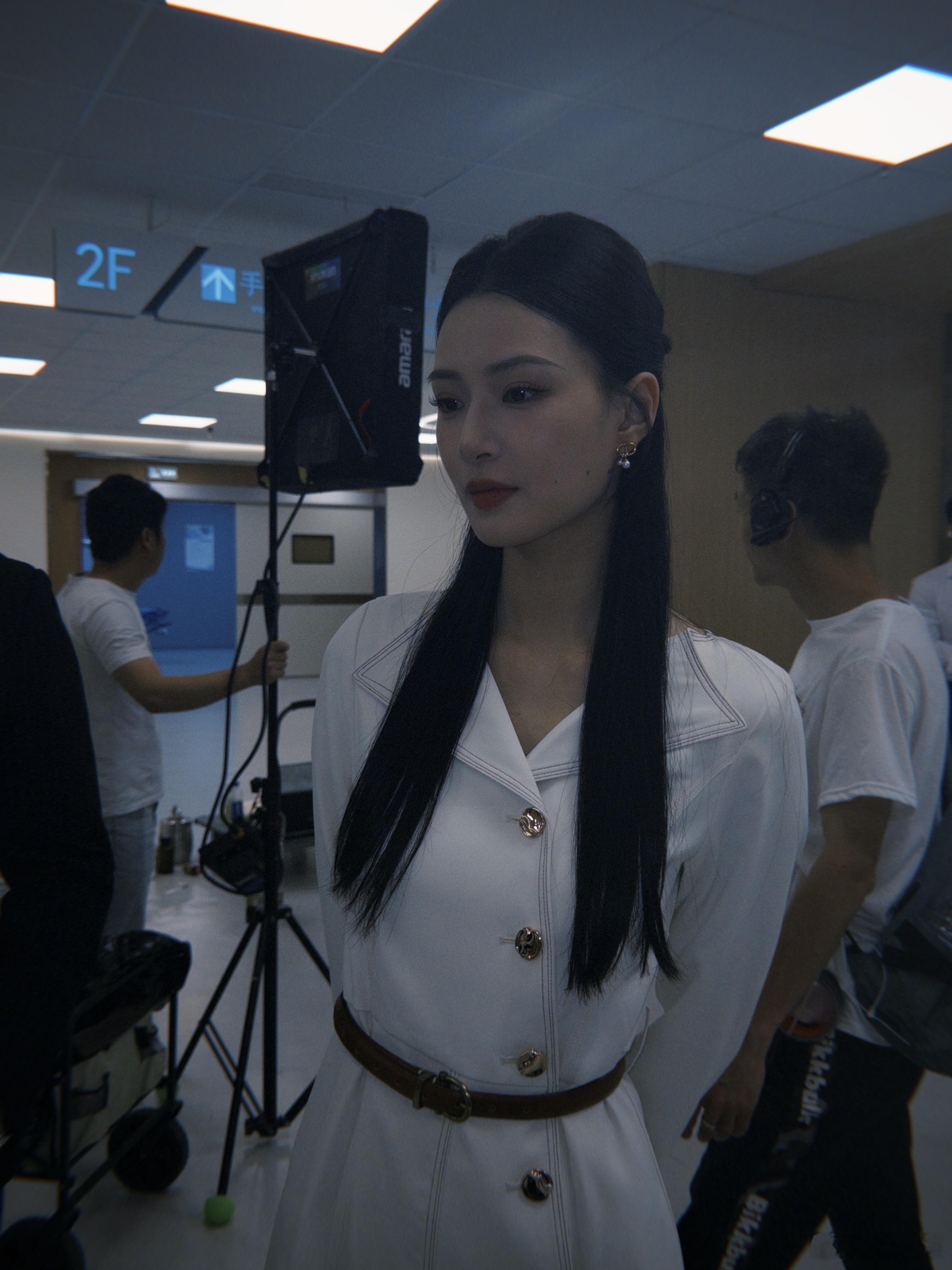 随机掉落一些工作碎片🧩 ​​​