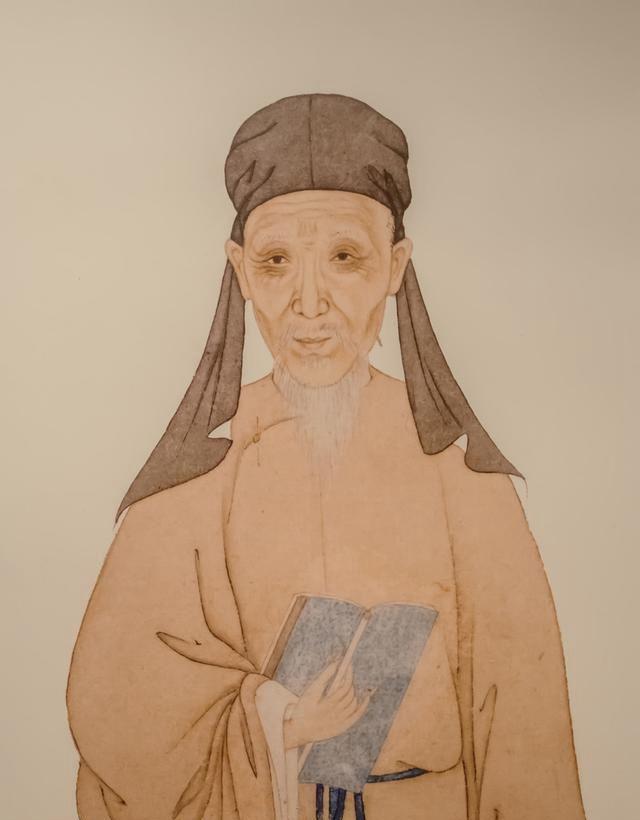 秦晖以前发明了一个概念，黄宗羲定律。简单来说，就是税率太低，财政不够用，就要加各