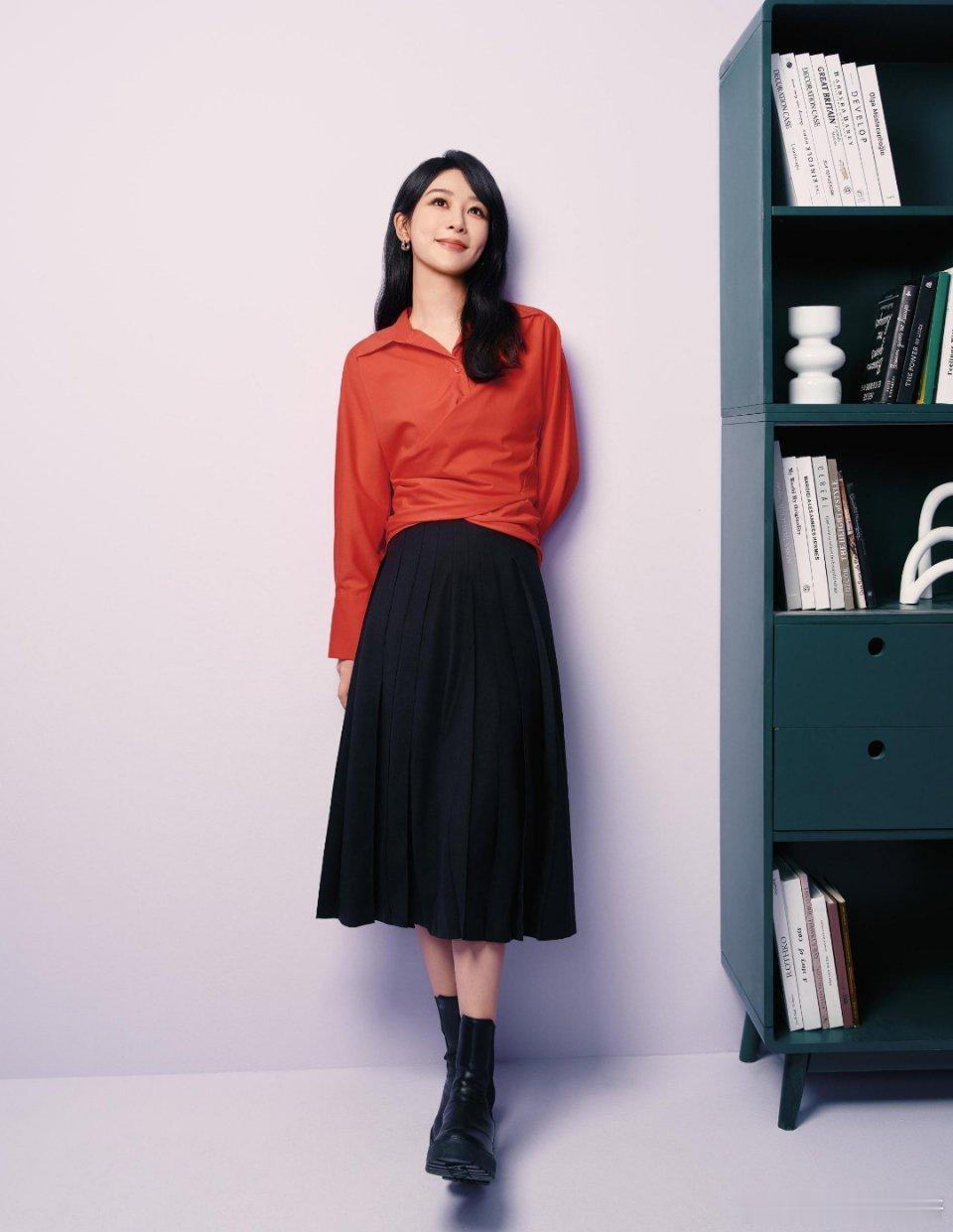 电视剧玉兰花开君再来 yz杨紫董竹君 yz杨紫玉兰花开君再来 你是破晓清晨，星光