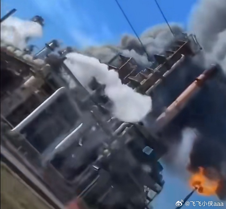 美国得州炼油厂发生爆炸噗…你们…能不能不要做得这么明显？