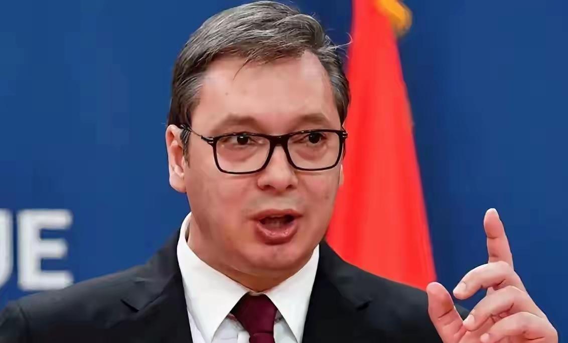 塞尔维亚总统武契奇，扔了一句实话。
他说，第三次世界大战，可能已经没人能拦得住了